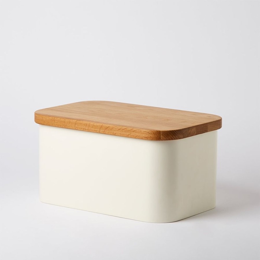 The Conran Shop Boite A Pain Avec Couvercle Pour Planche A Decouper En Creme Et Chene Online