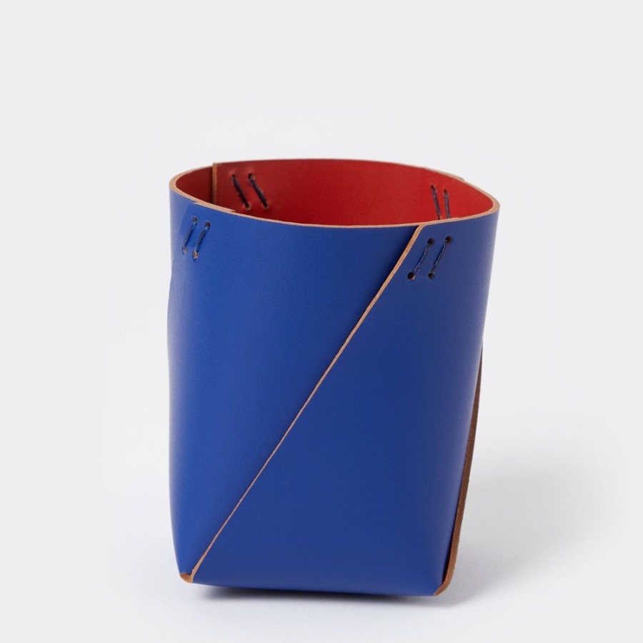 The Conran Shop Pot A Crayons Bicolore Cuero En Bleu Et Rouge Hot